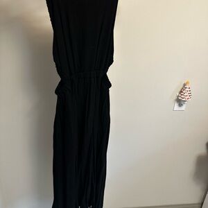 FOREO Black Backless Dress
